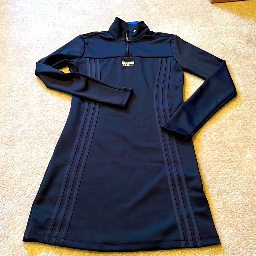Adidas body con dress